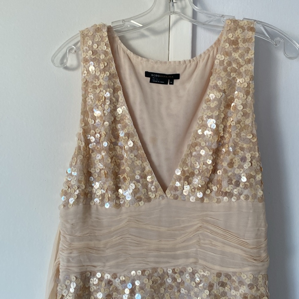 NWOT - BCBG MacAzria - Sequin V-Neck Dress in Champagne - medium - Picture 12 of 12
